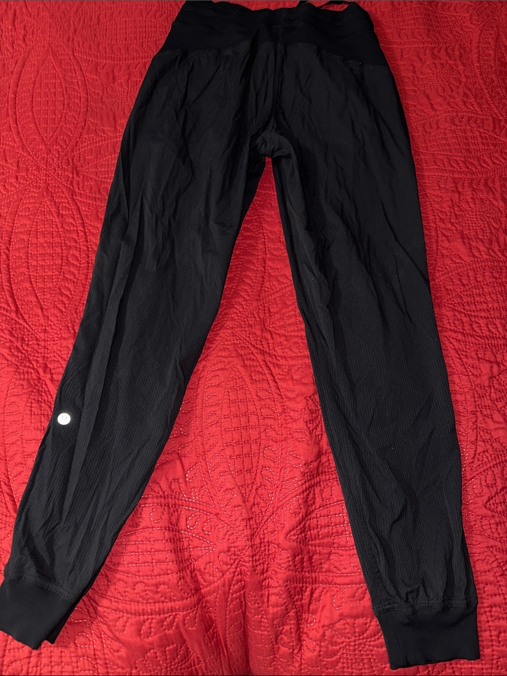 Lululemon dance studio joggers size 6 - Picture 4 of 5